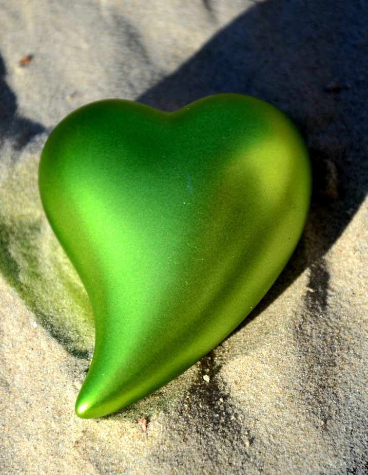 Herz im Sand